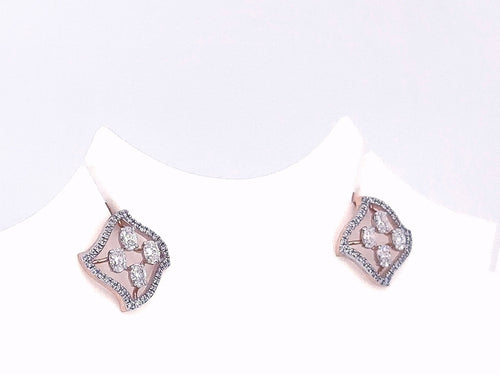 1 Carat Oval Lab Grown Diamond Quatrefoil Stud Earrings